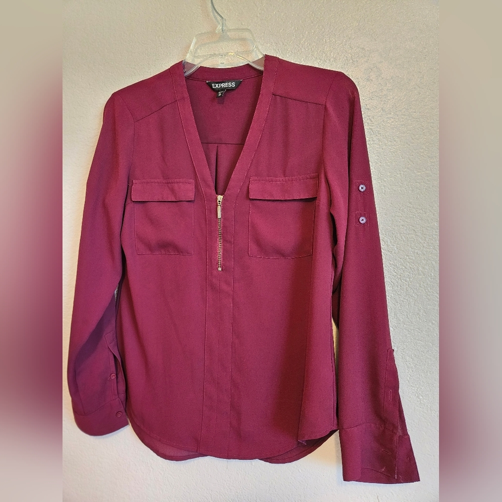 Express half zip top